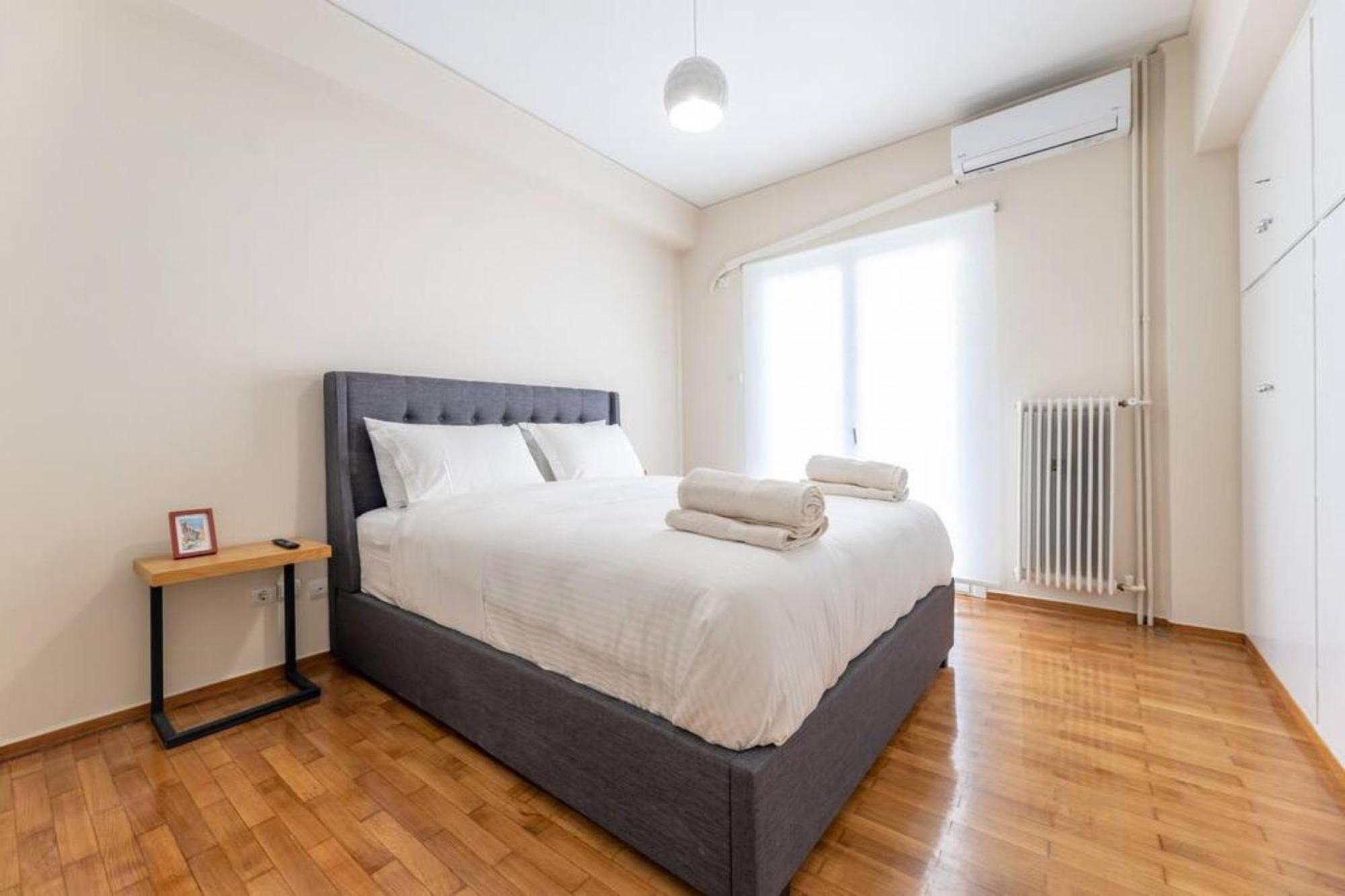 Amfitritis Family Lux Apartment At Palaio Faliro Афіни Екстер'єр фото
