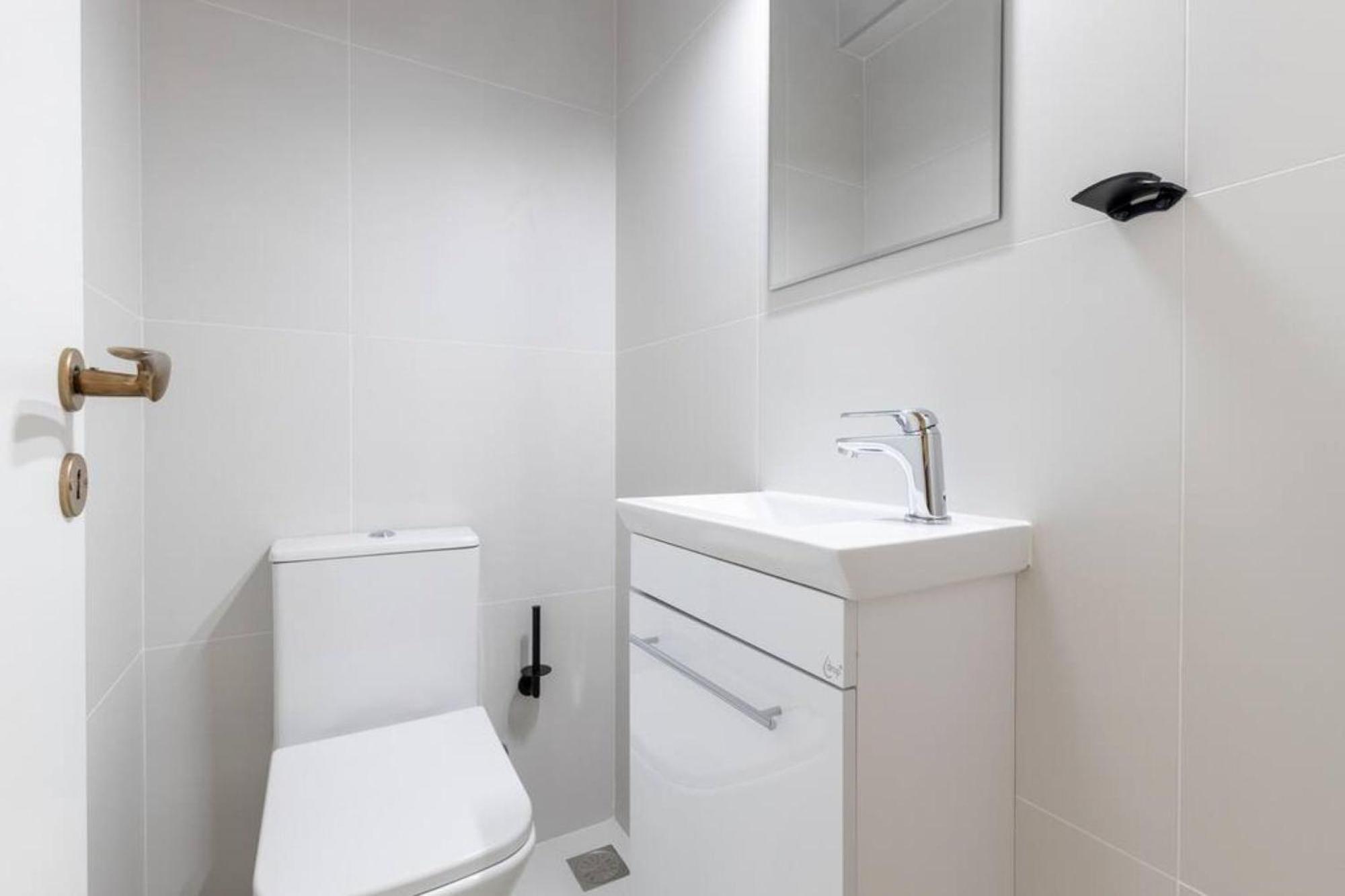 Amfitritis Family Lux Apartment At Palaio Faliro Афіни Екстер'єр фото