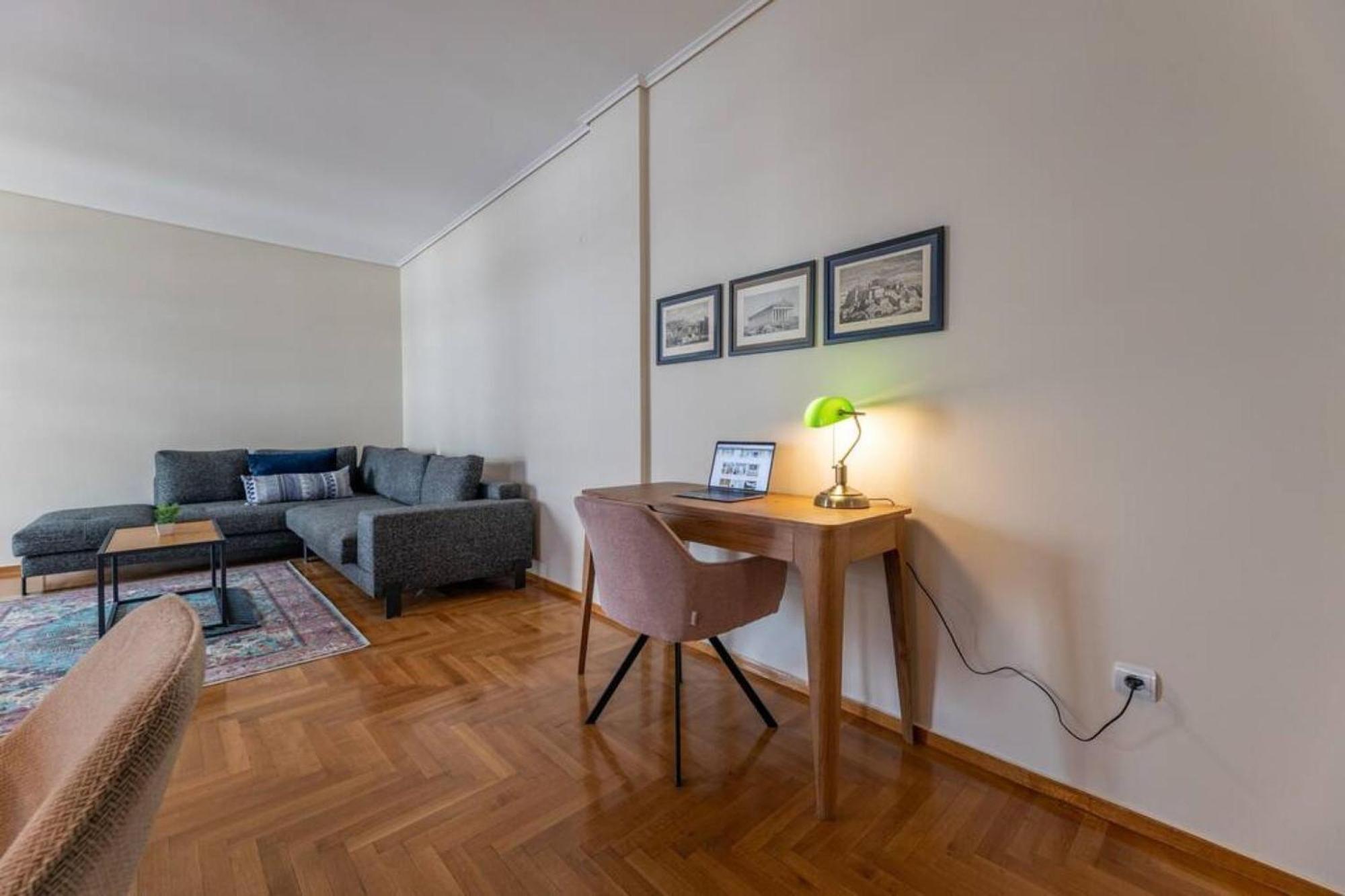 Amfitritis Family Lux Apartment At Palaio Faliro Афіни Екстер'єр фото