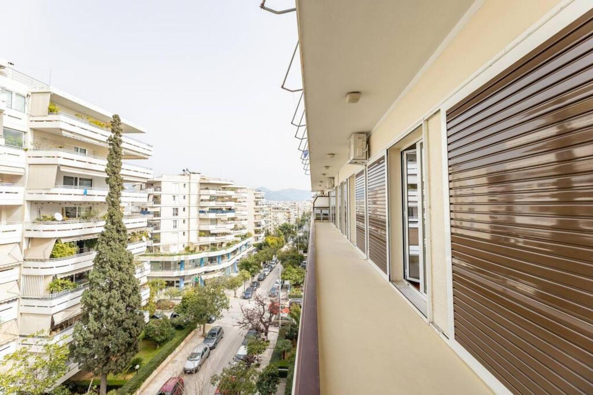 Amfitritis Family Lux Apartment At Palaio Faliro Афіни Екстер'єр фото